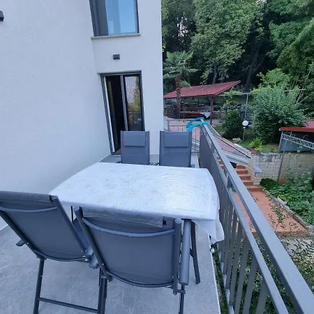 Viva Lägenhet Lovran